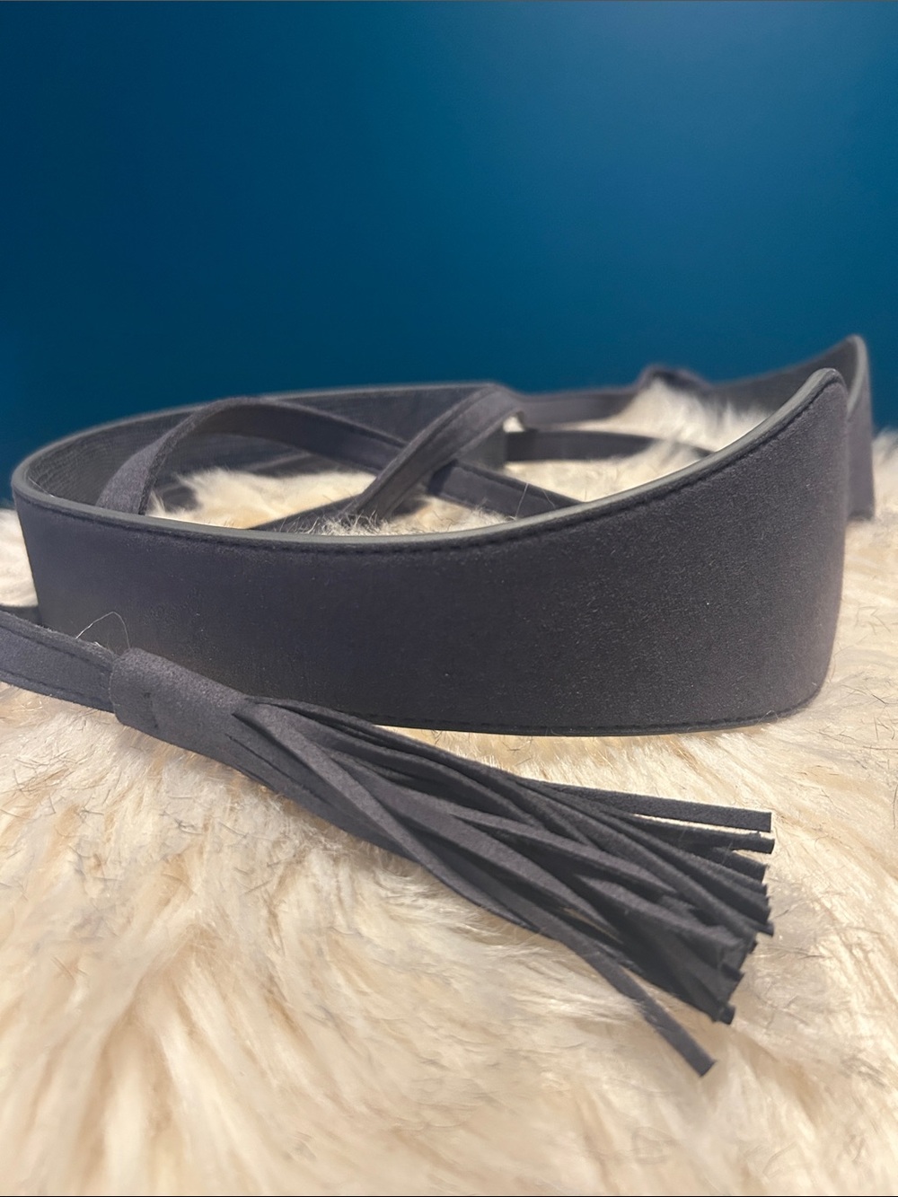 Women's Gray Suede Tassel Waist Belt - Picture 3 of 6